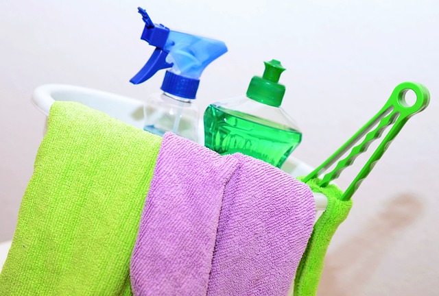 How to properly clean and disinfect your bathroom