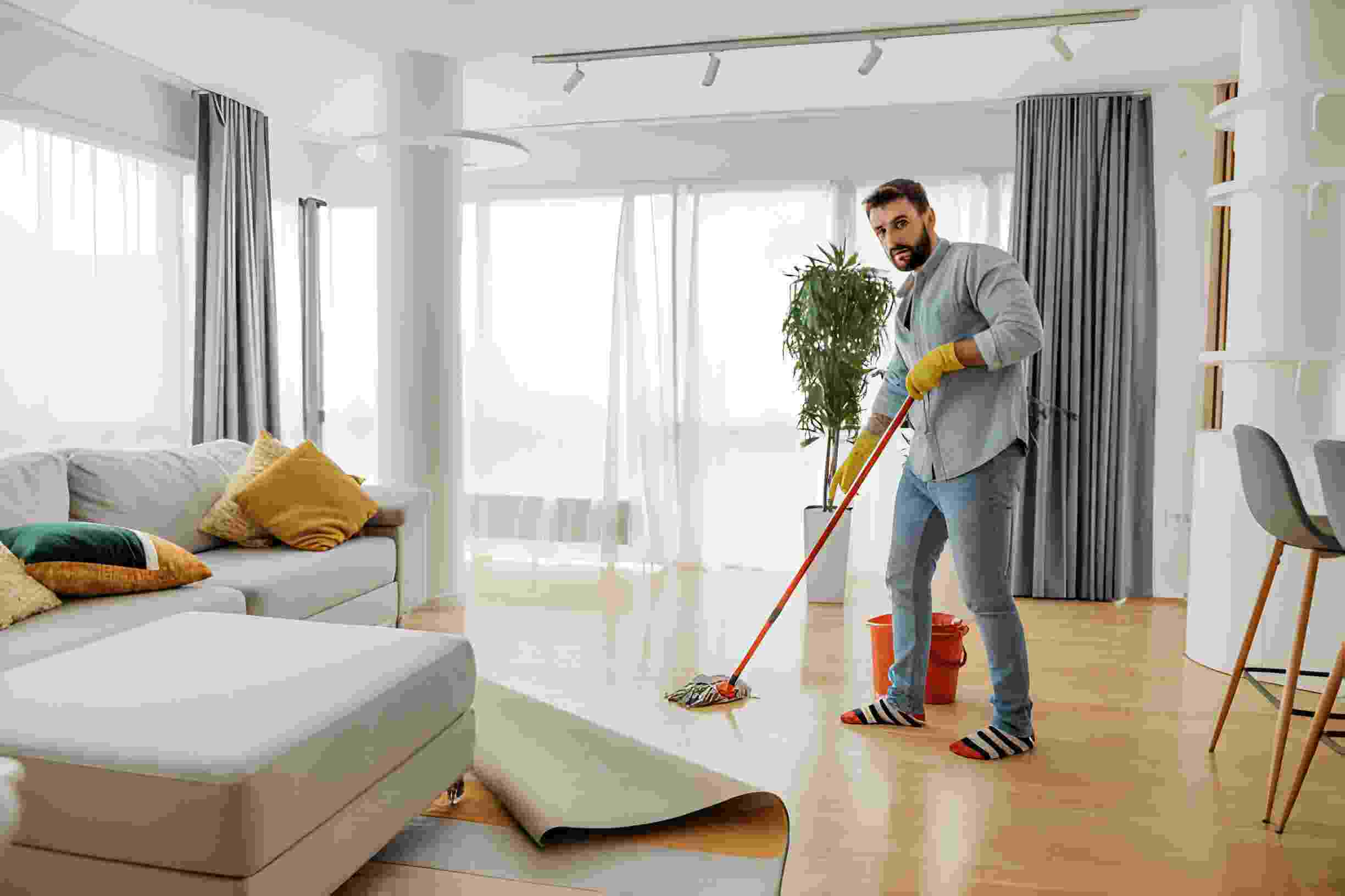 The Ultimate Guide to Cleaning Hardwood Floors