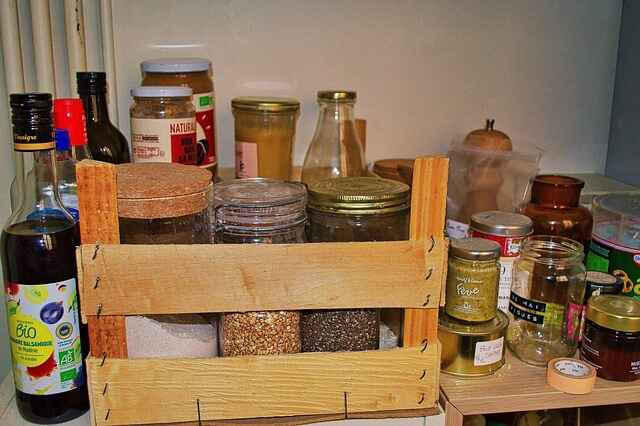 How to Clean and Organize Your Kitchen Pantry: 10 Tips and Tricks